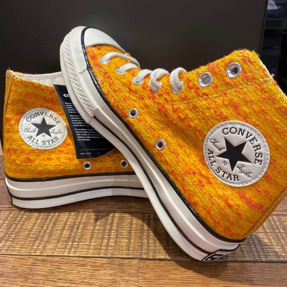 orange heart converse